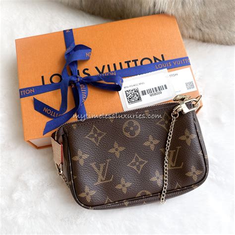 louis vuitton mini pochette price uk|Louis Vuitton mini pouch.